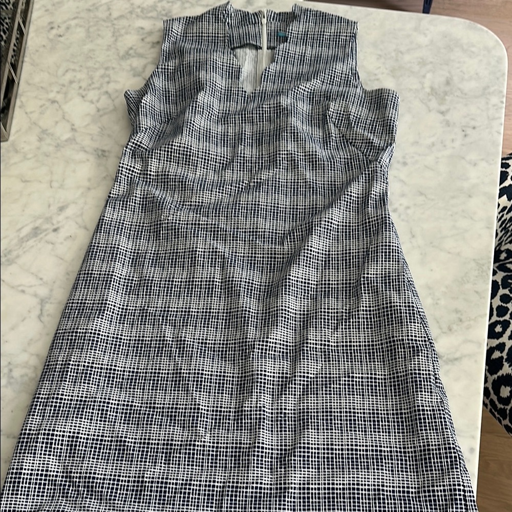 J. McLaughlin Black and White Sheath Midi Dress